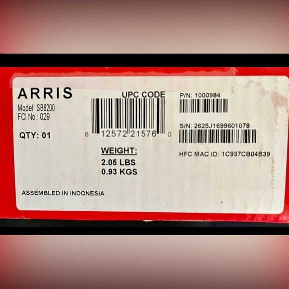 ARRIS SURFboard SB8200 Modem - Picture 7 of 11
